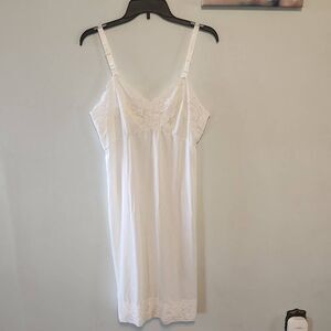 Vintage Pinehurst Lingerie Slip Negligee Night Gown size 36 Cream